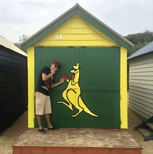 Meet your Posher, Hugo